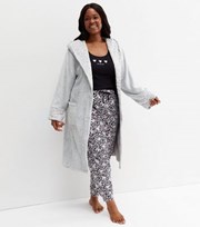 New Look Curves Pale Grey Fluffy Leopard Print Trim Hooded Dressing Gown
